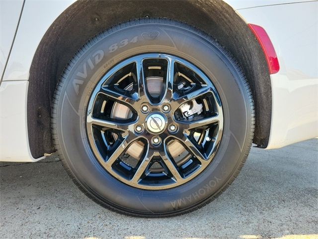 Chrysler Voyager LX 2024