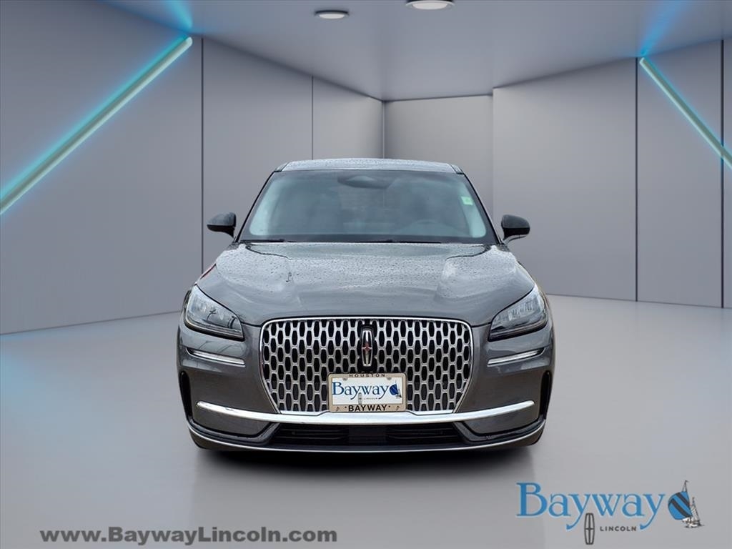 Lincoln Corsair Base 2023