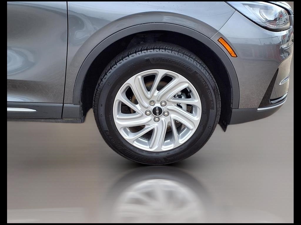 Lincoln Corsair Base 2023