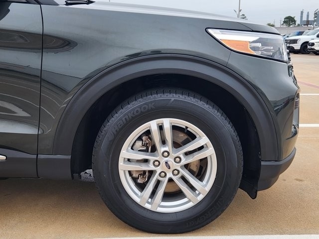 Ford Explorer XLT 2023