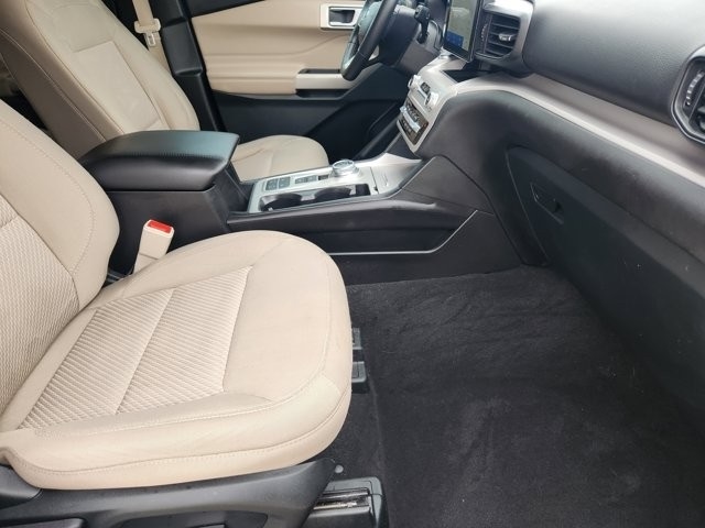 Ford Explorer XLT 2023