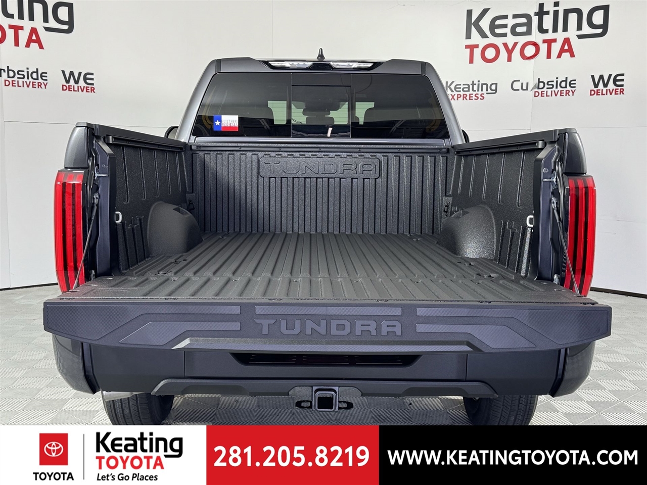 Toyota Tundra SR Double Cab 4WD 2026