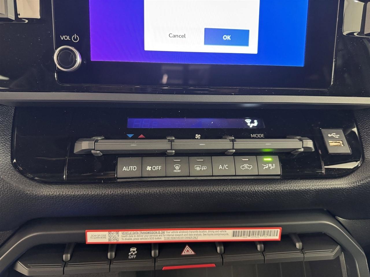 Toyota Tundra SR Double Cab 4WD 2026