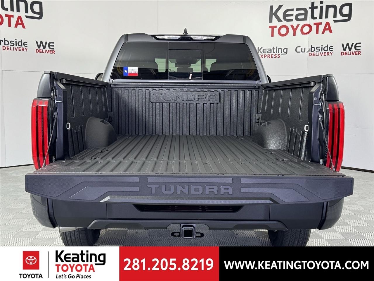 Toyota Tundra SR Double Cab 4WD 2026