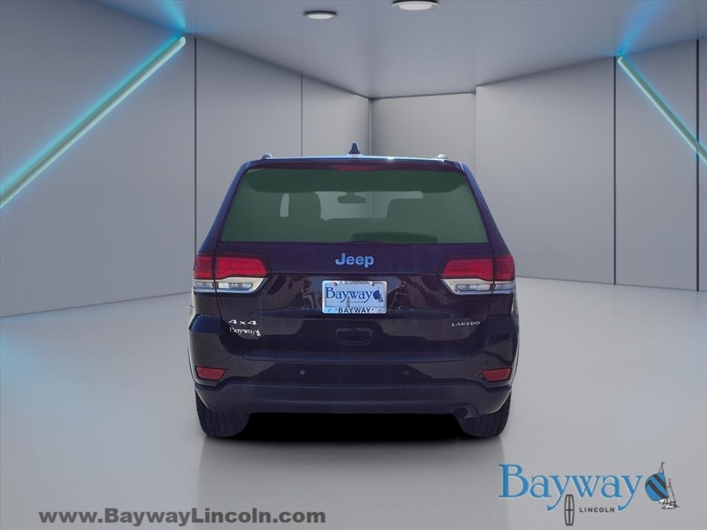 Jeep Grand Cherokee Laredo 4WD 2020