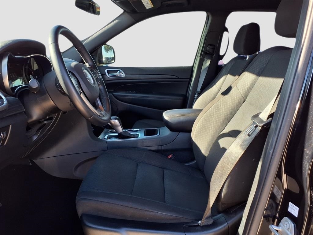 Jeep Grand Cherokee Laredo 4WD 2020