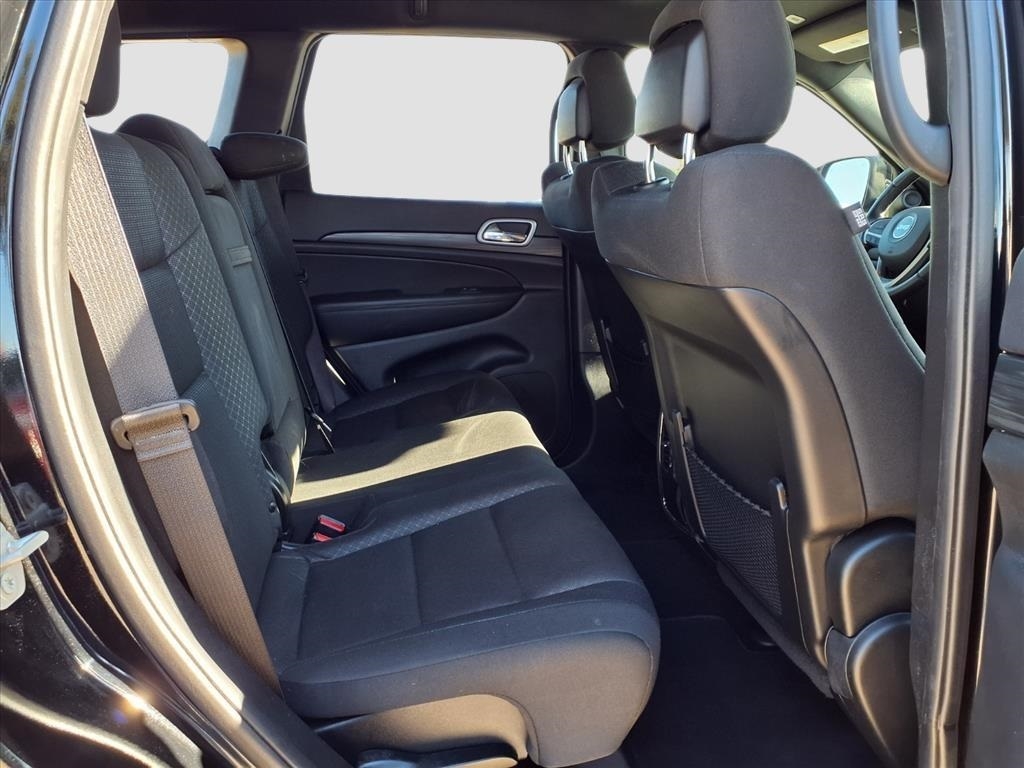 Jeep Grand Cherokee Laredo 4WD 2020