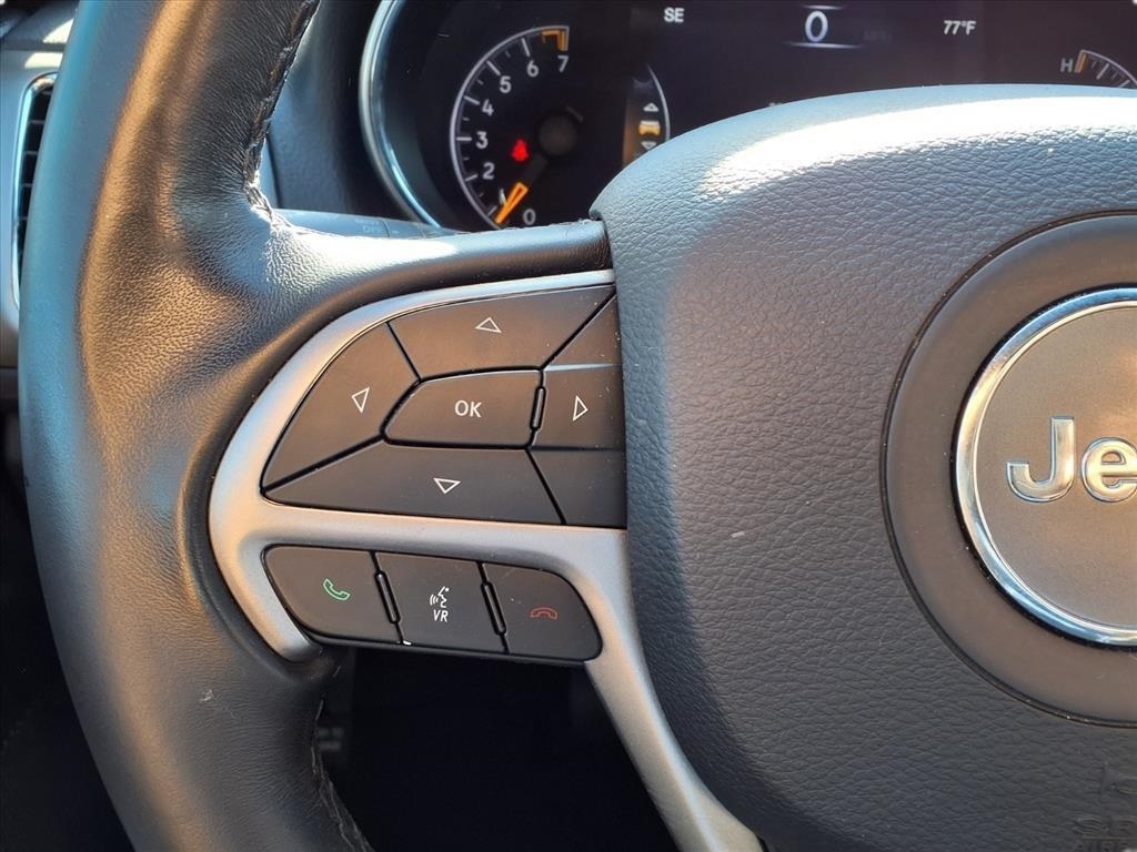 Jeep Grand Cherokee Laredo 4WD 2020