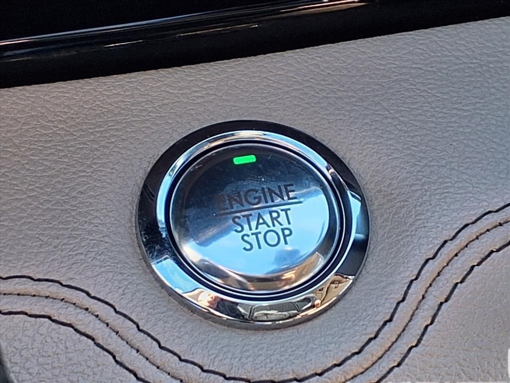 Lincoln Navigator L Reserve 4WD 2023