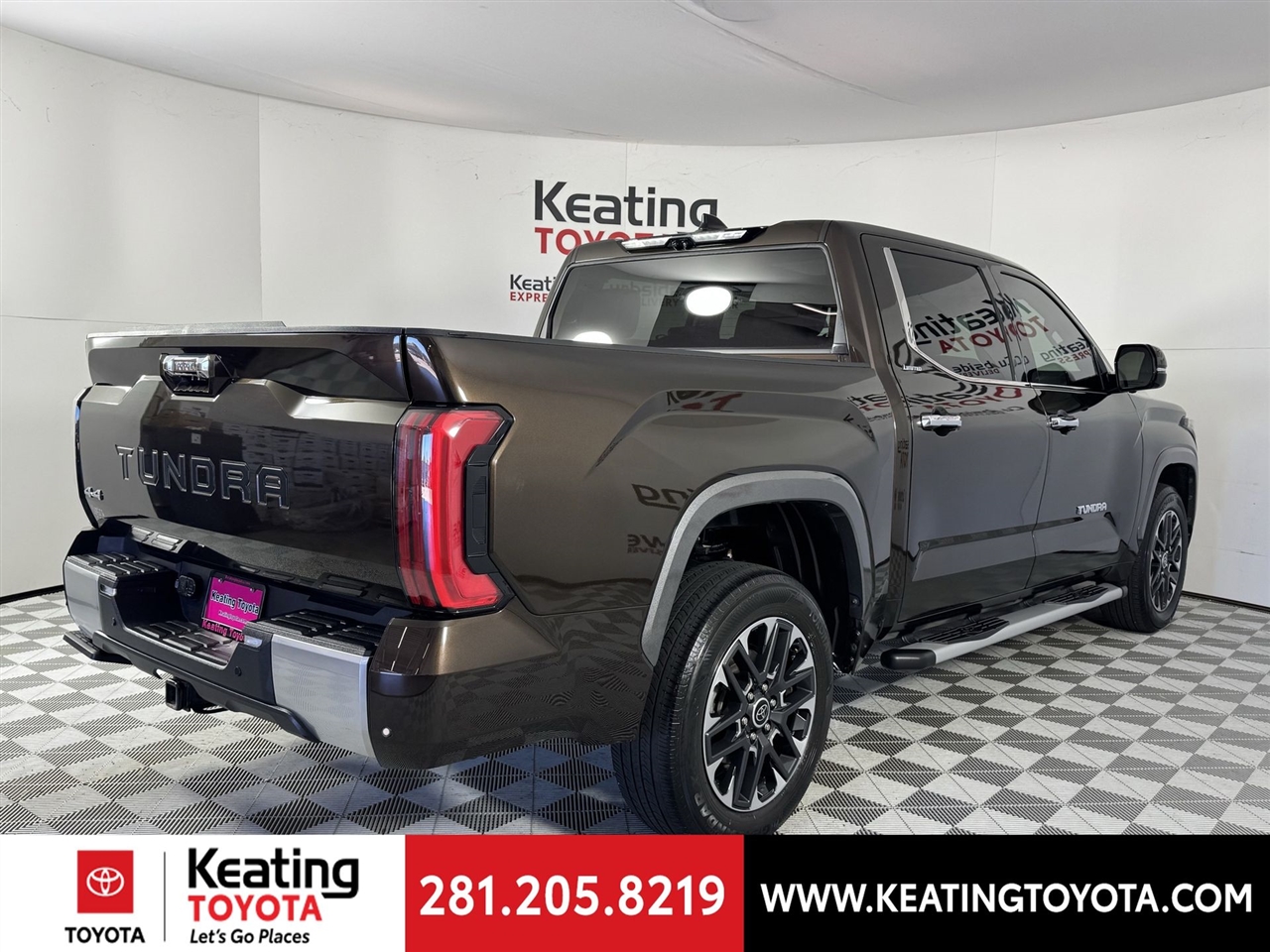 Toyota Tundra Limited CrewMax 4WD 2023