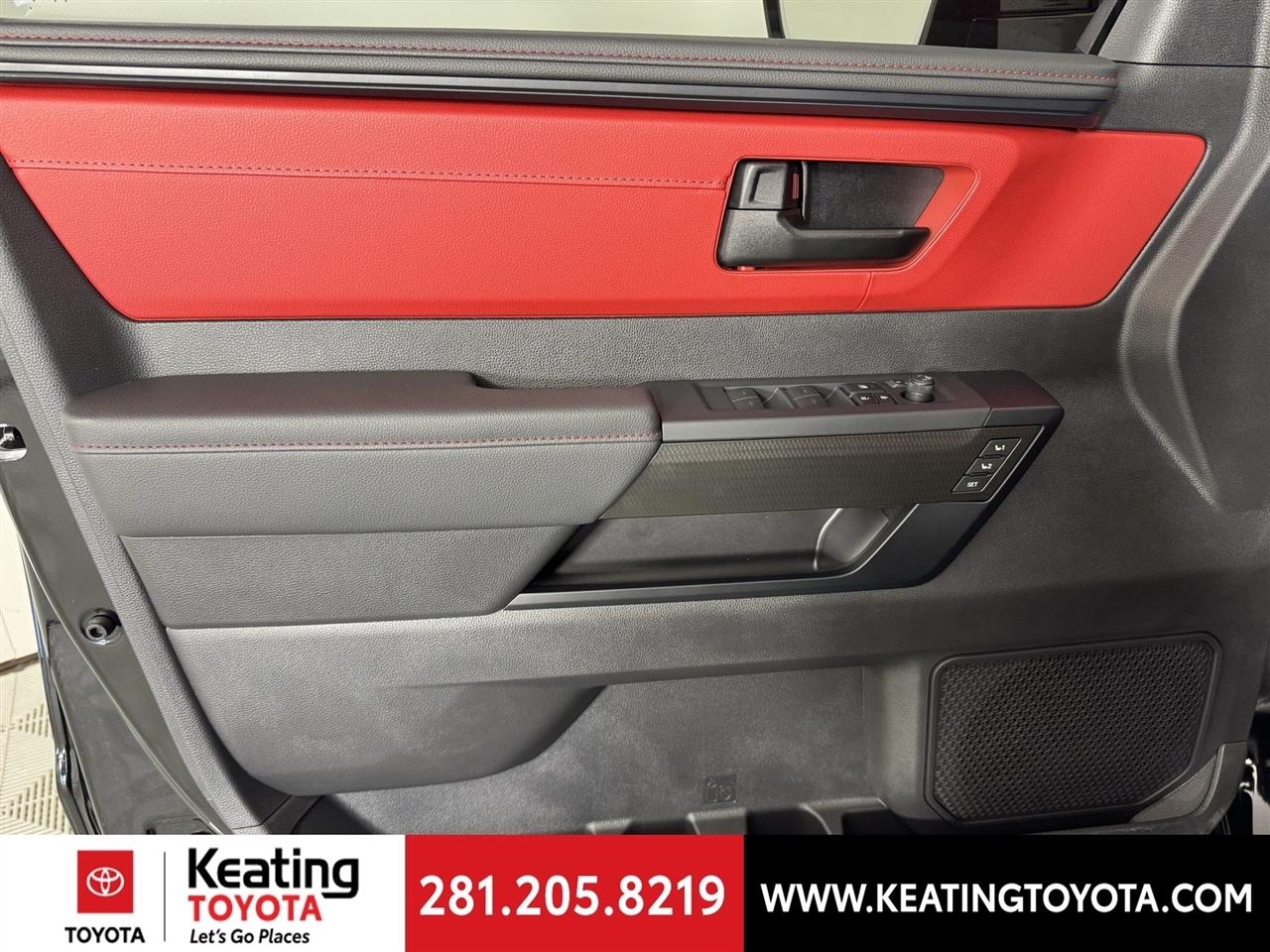 Toyota Tundra TRD PRO CrewMax 4WD Hybrid 2026