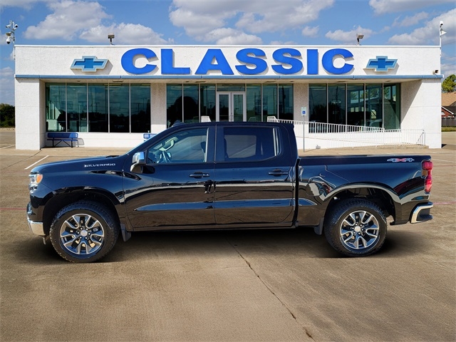 Chevrolet Silverado 1500 LT-L Crew Cab 4WD 2023