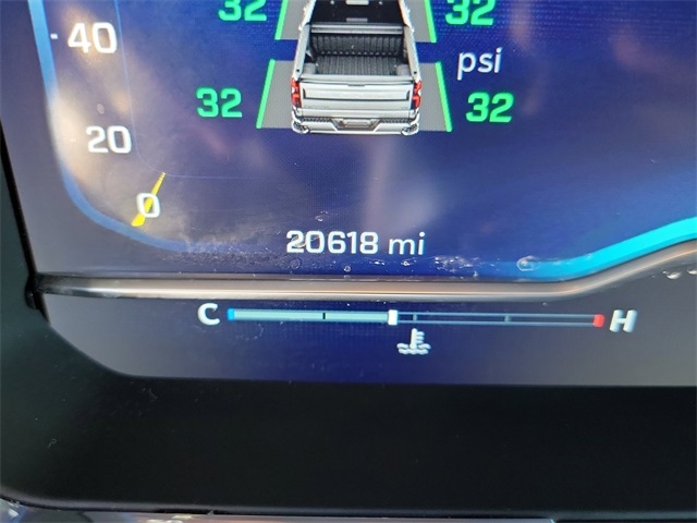 Chevrolet Silverado 1500 LT-L Crew Cab 4WD 2023