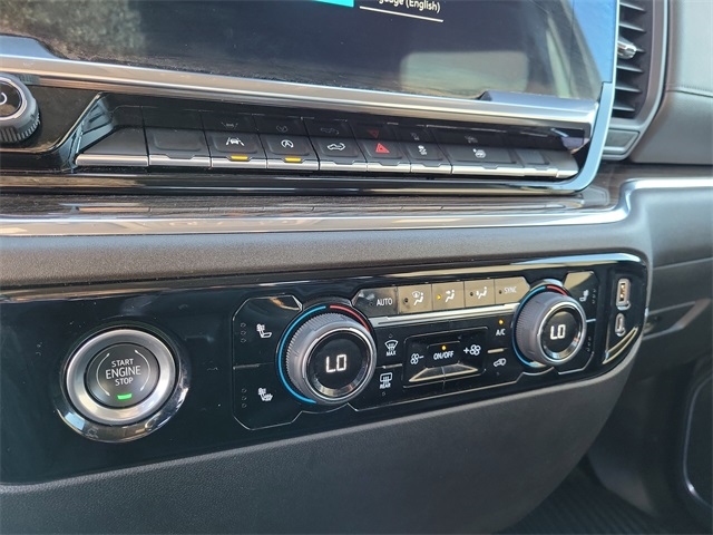 Chevrolet Silverado 1500 LT-L Crew Cab 4WD 2023