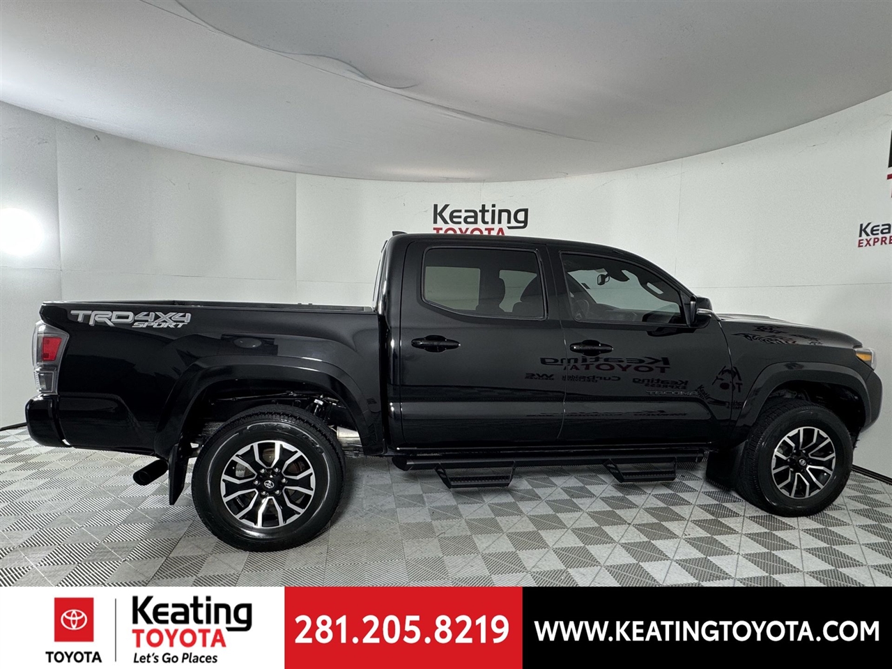 Toyota Tacoma SR5 Double Cab Long Bed V6 6AT 4WD 2023