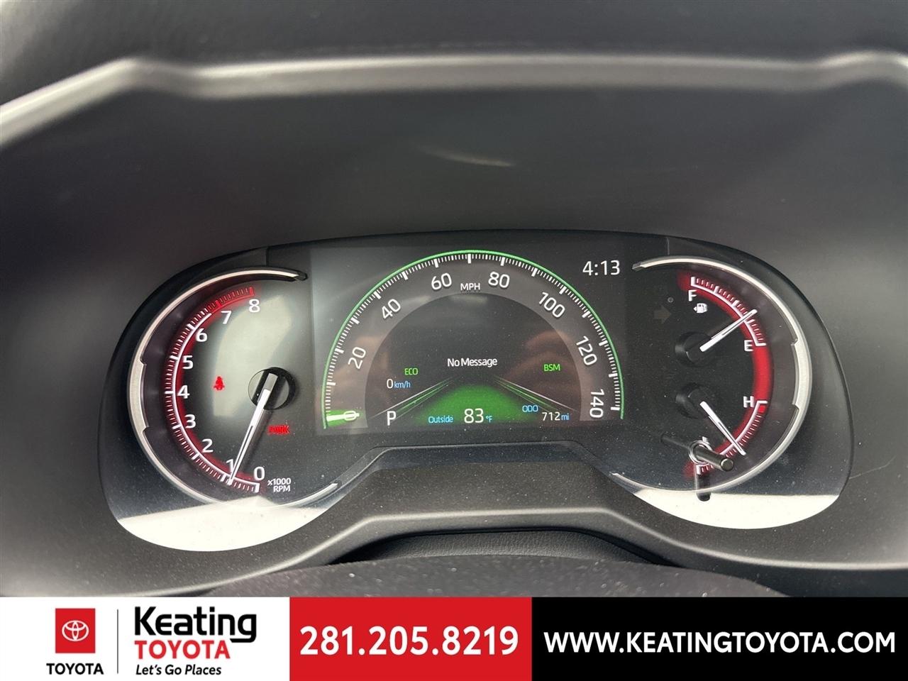 Toyota RAV4 XLE 2025