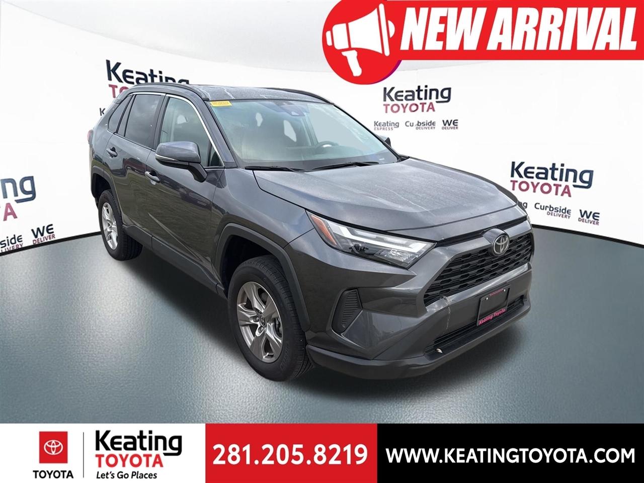 Toyota RAV4 XLE 2025