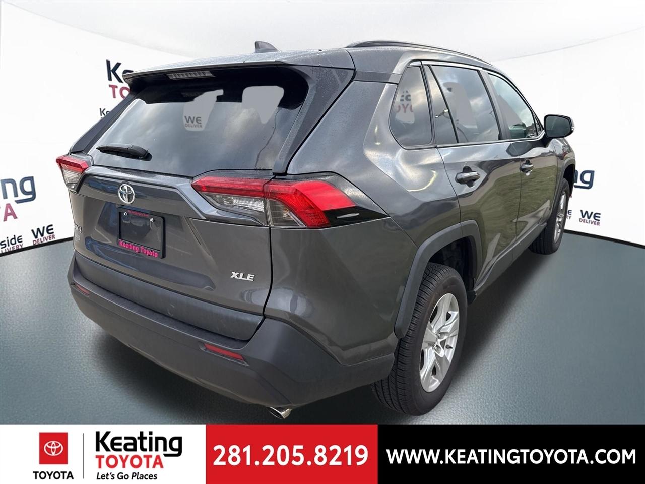 Toyota RAV4 XLE 2025