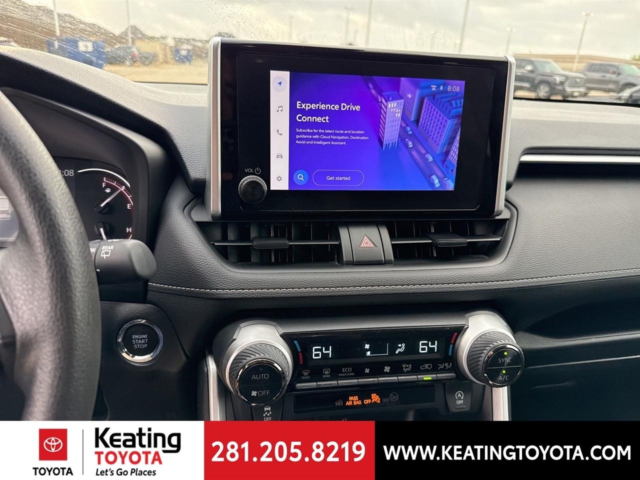 Toyota RAV4 XLE 2025