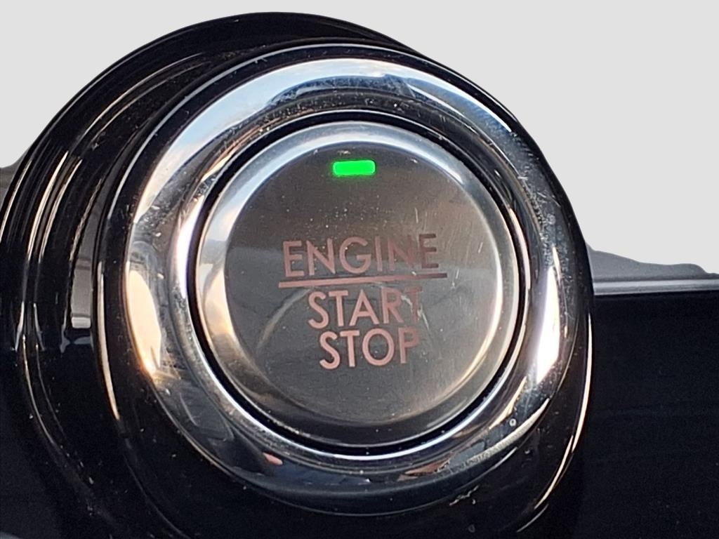 Lincoln Corsair Base 2021