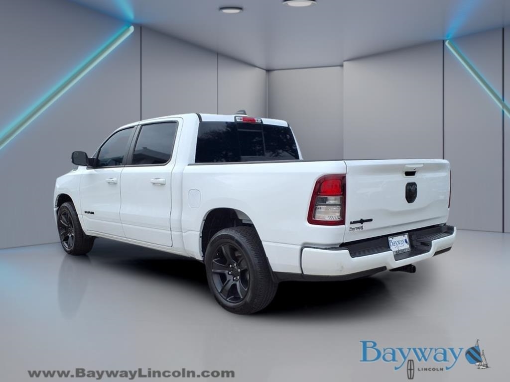 RAM 1500 Big Horn Crew Cab SWB 2WD 2022