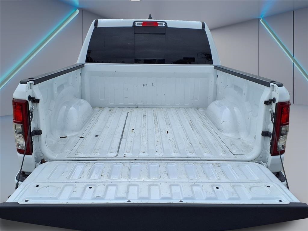 RAM 1500 Big Horn Crew Cab SWB 2WD 2022