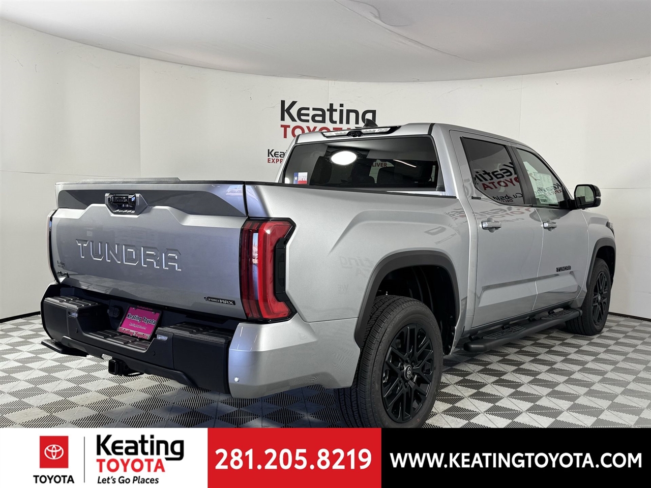 Toyota Tundra Limited CrewMax 4WD Hybrid 2026