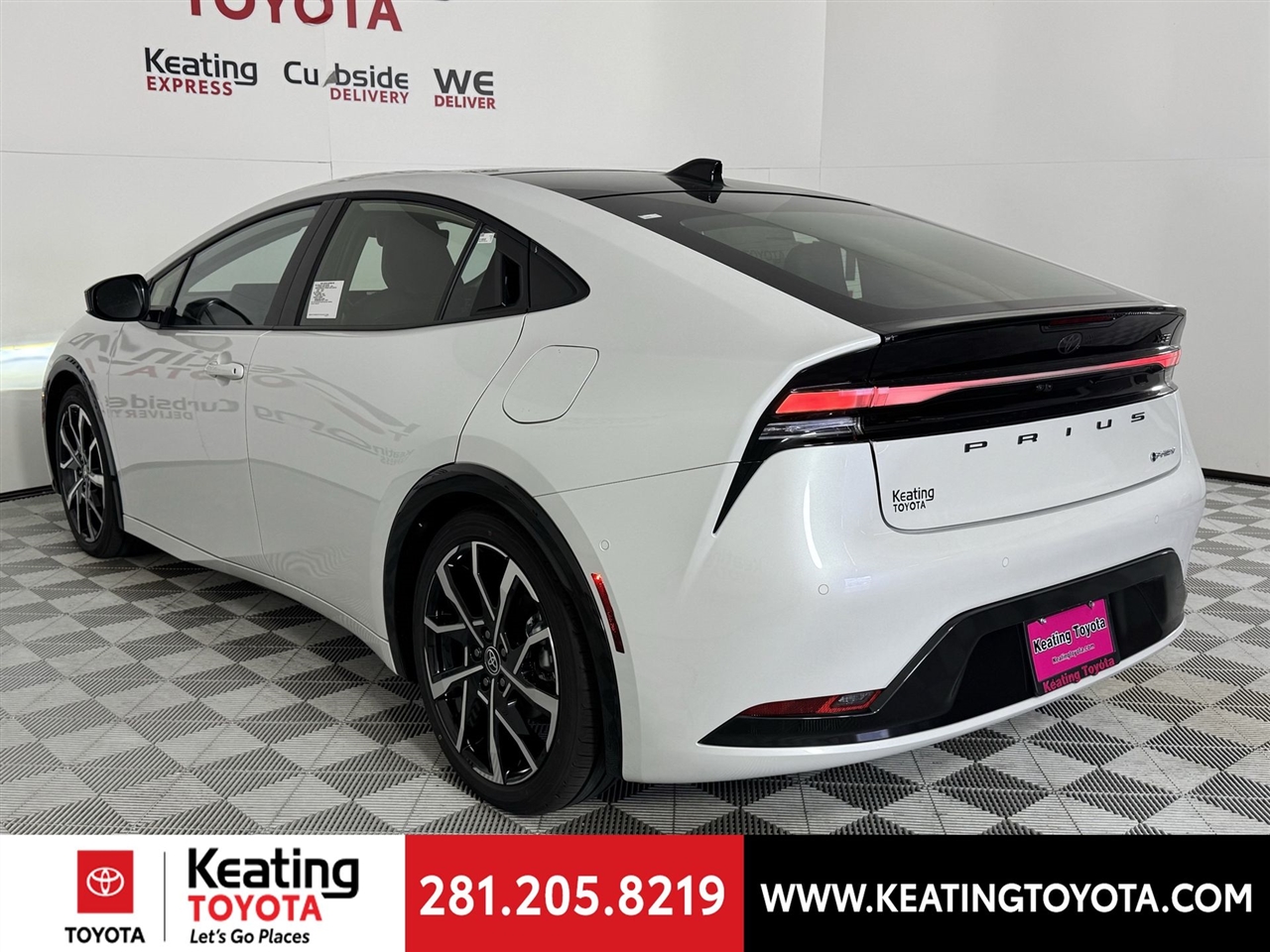 Toyota Prius Plug-In Hybrid XSE Premium 2026