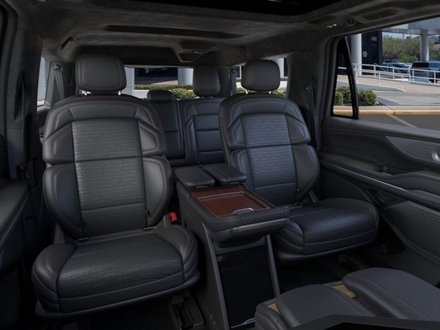 Lincoln Navigator L Black Label 2025