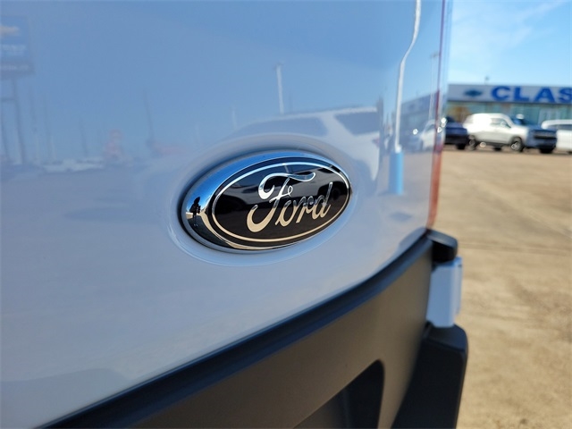 Ford Transit 250 Van 2024