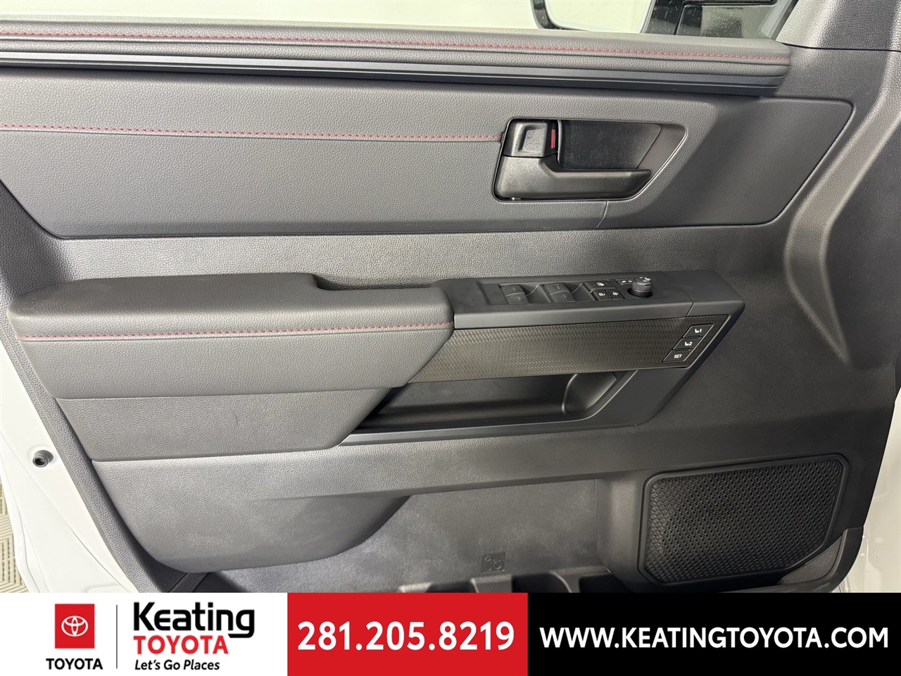 Toyota Tundra TRD PRO CrewMax 4WD Hybrid 2026