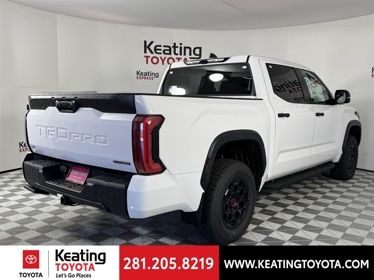 Toyota Tundra TRD PRO CrewMax 4WD Hybrid 2026