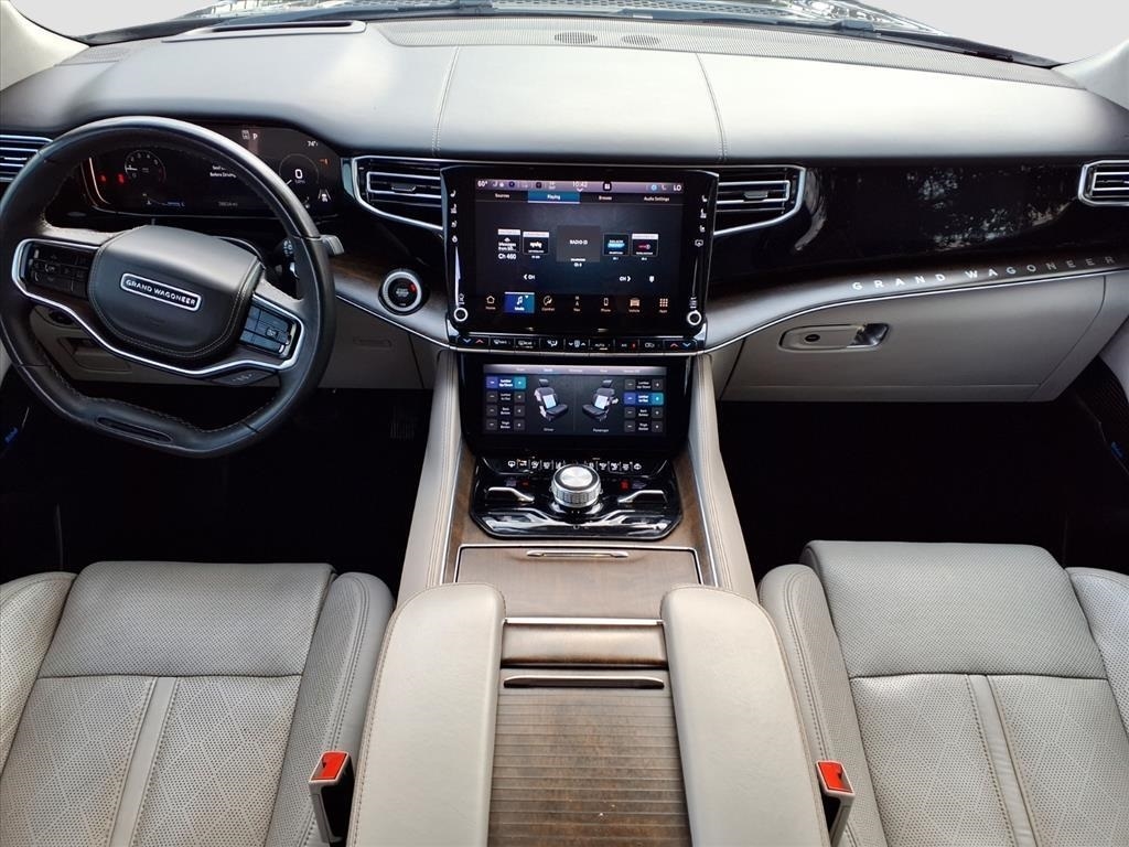 Jeep Grand Wagoneer Series II 4WD 2023