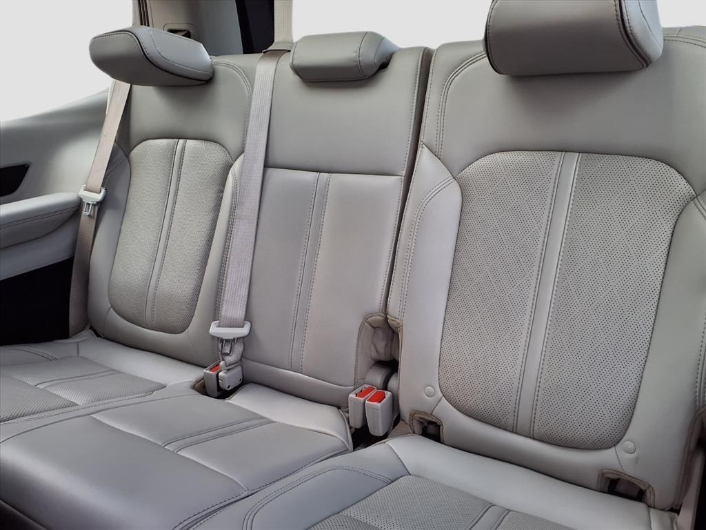 Jeep Grand Wagoneer Series II 4WD 2023