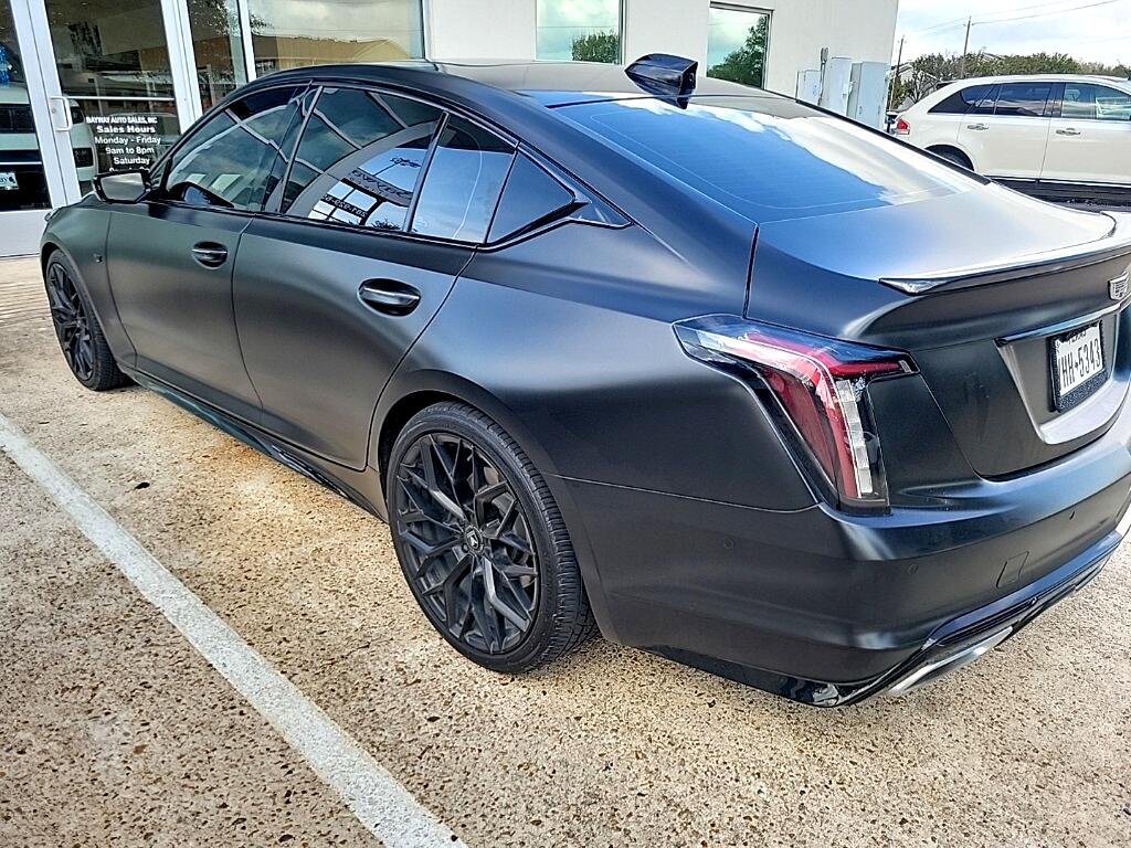 Cadillac CT5 Sport 2025