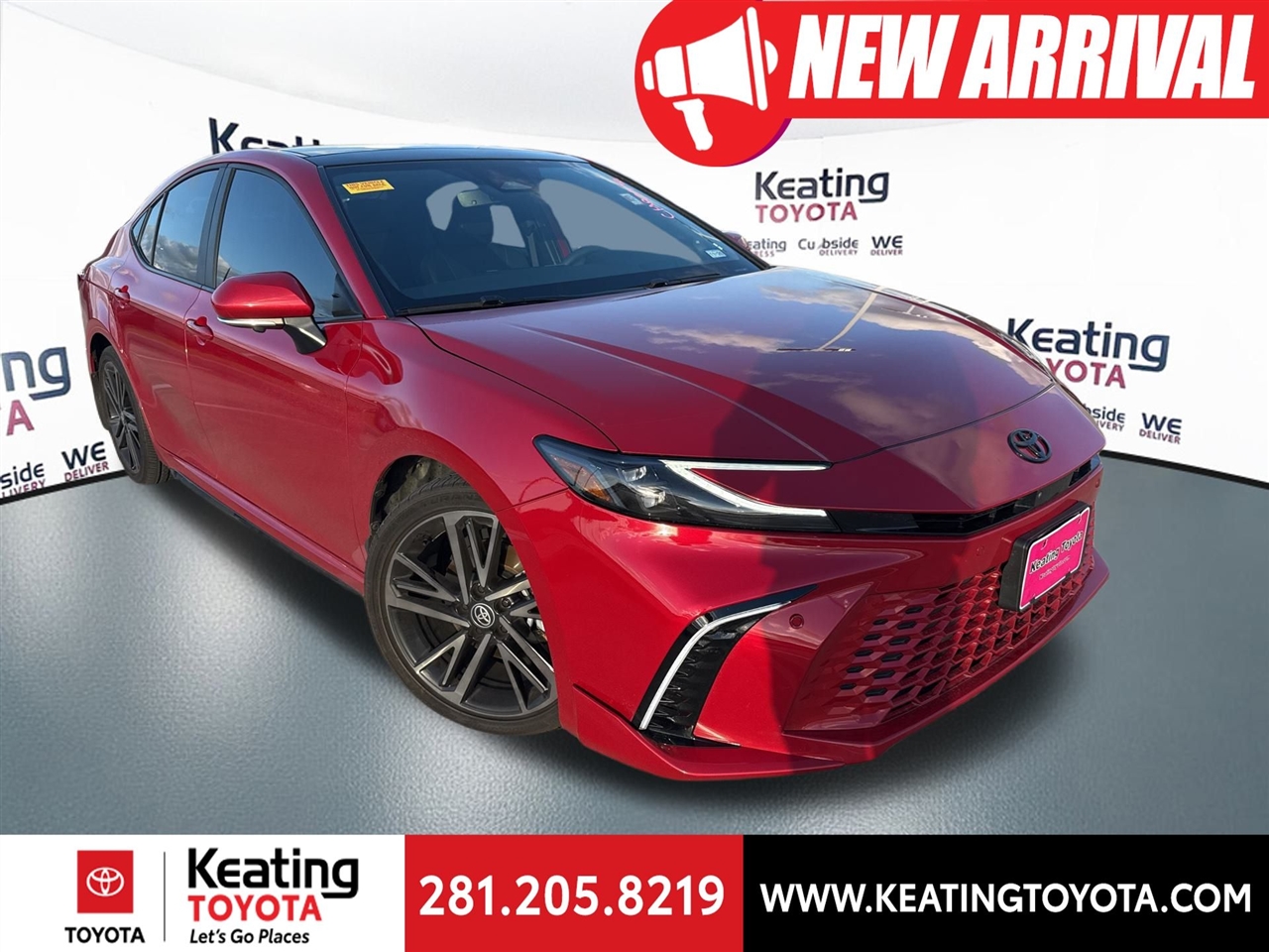 Toyota Camry Hybrid SE AWD 2025