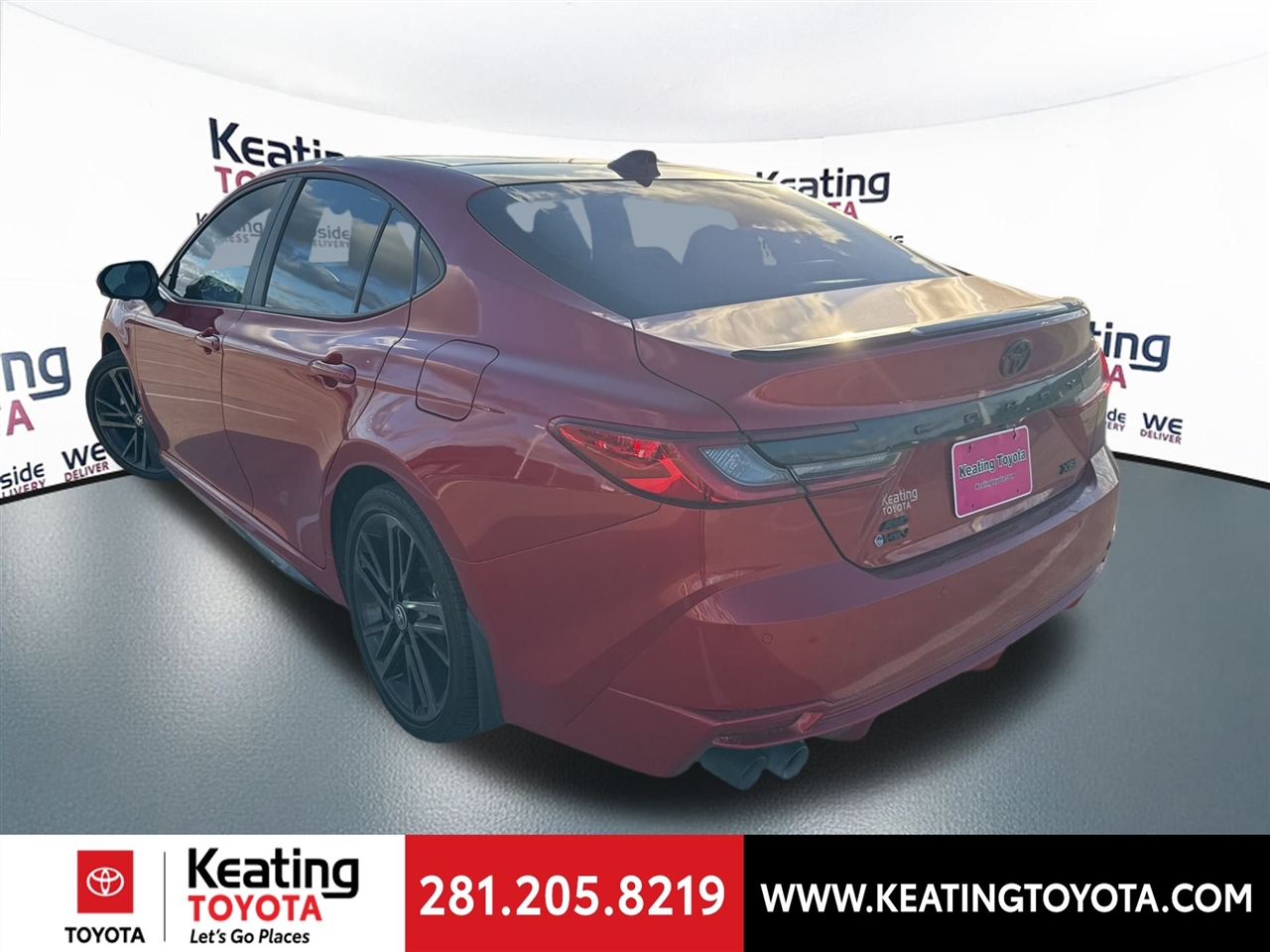 Toyota Camry Hybrid SE AWD 2025