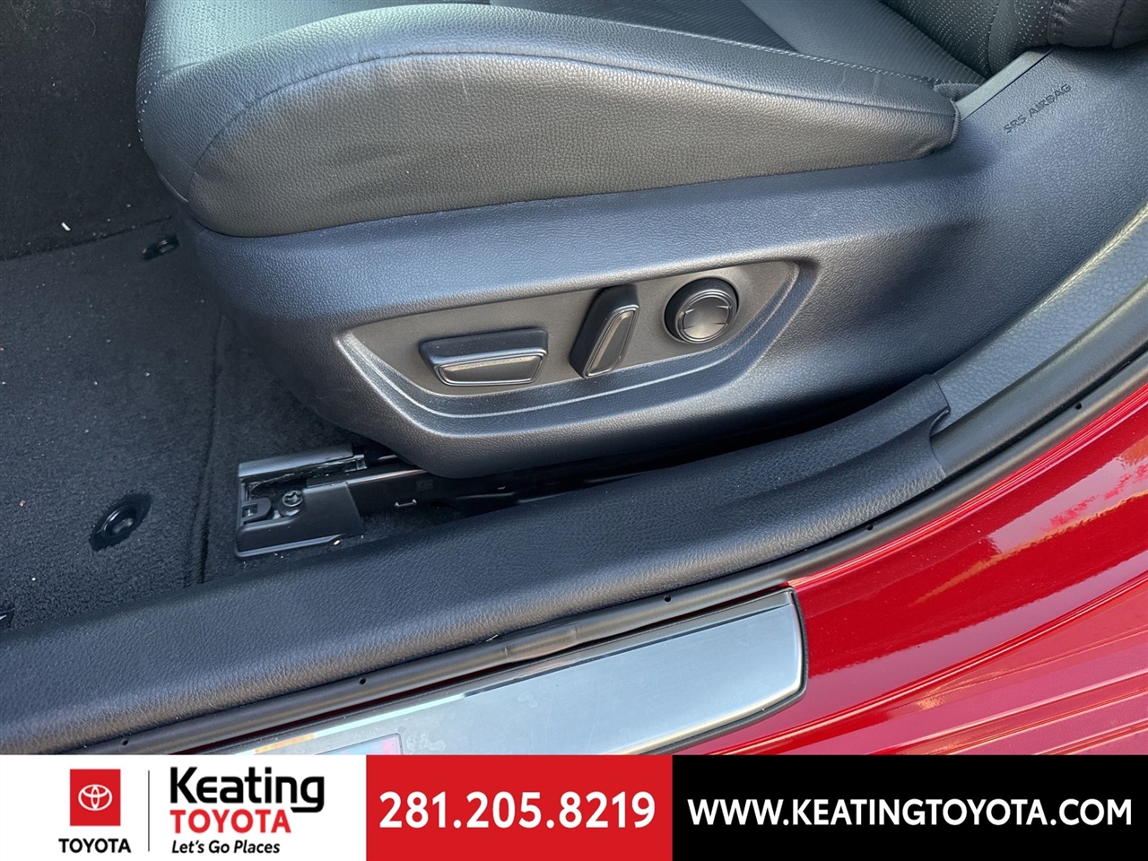 Toyota Camry Hybrid SE AWD 2025