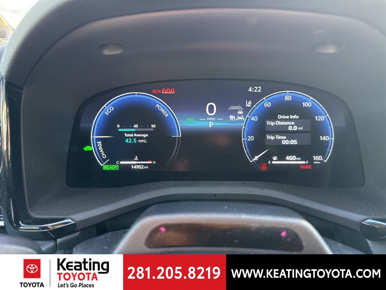 Toyota Camry Hybrid SE AWD 2025