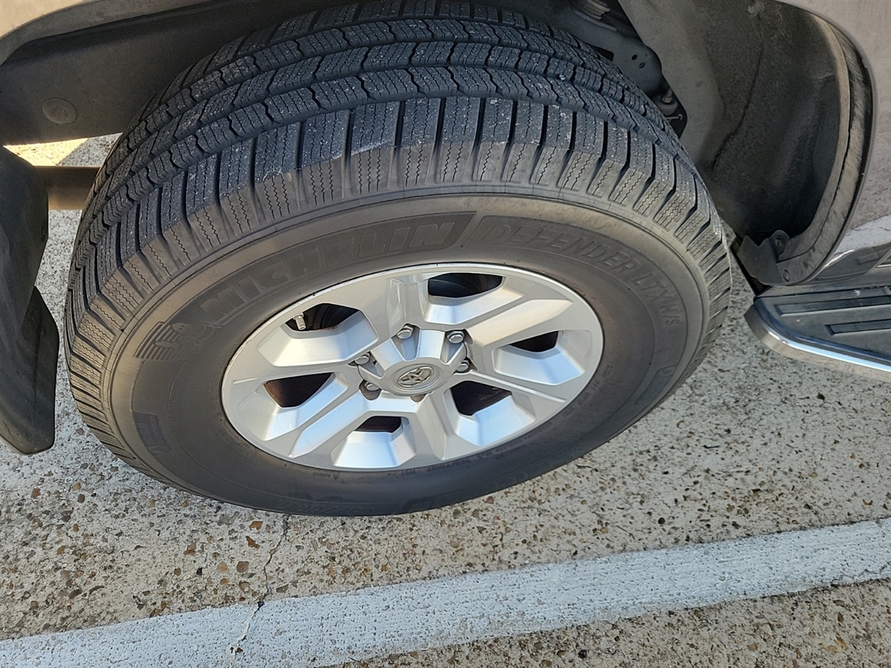 Toyota 4Runner SR5 2WD 2016