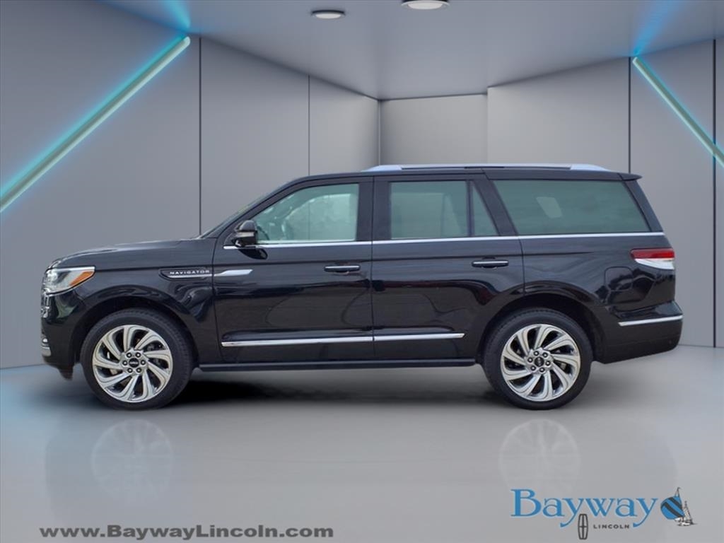 Lincoln Navigator Reserve 2024