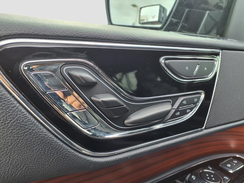 Lincoln Navigator Reserve 2024