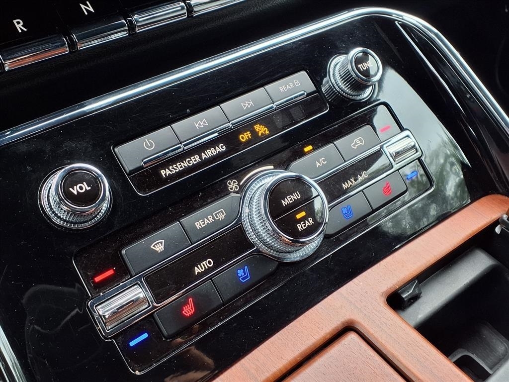 Lincoln Navigator Reserve 2024