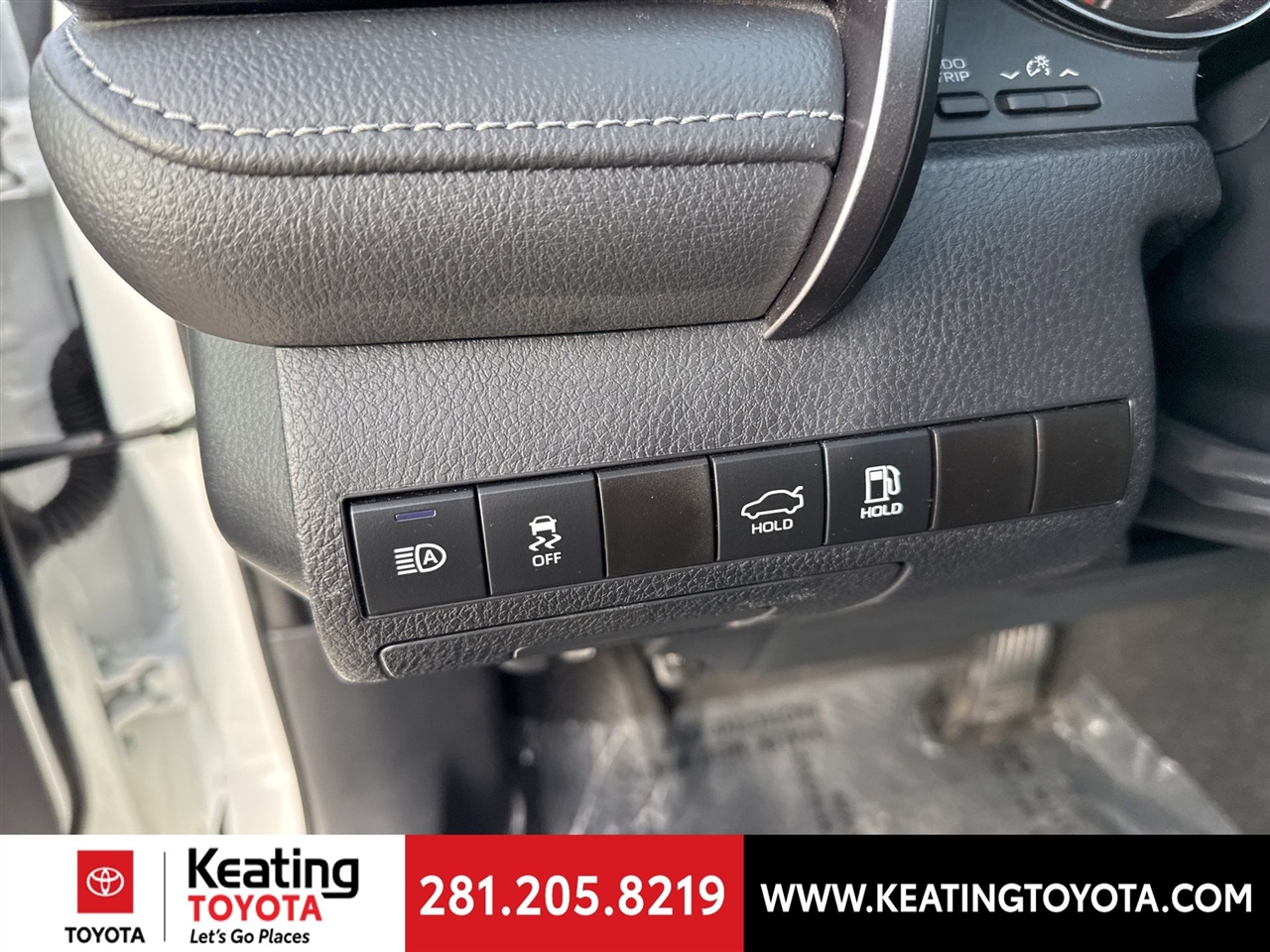 Toyota Camry SE Nightshade Edition 2024