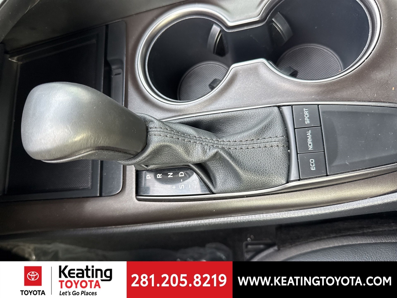 Toyota Camry SE Nightshade Edition 2024