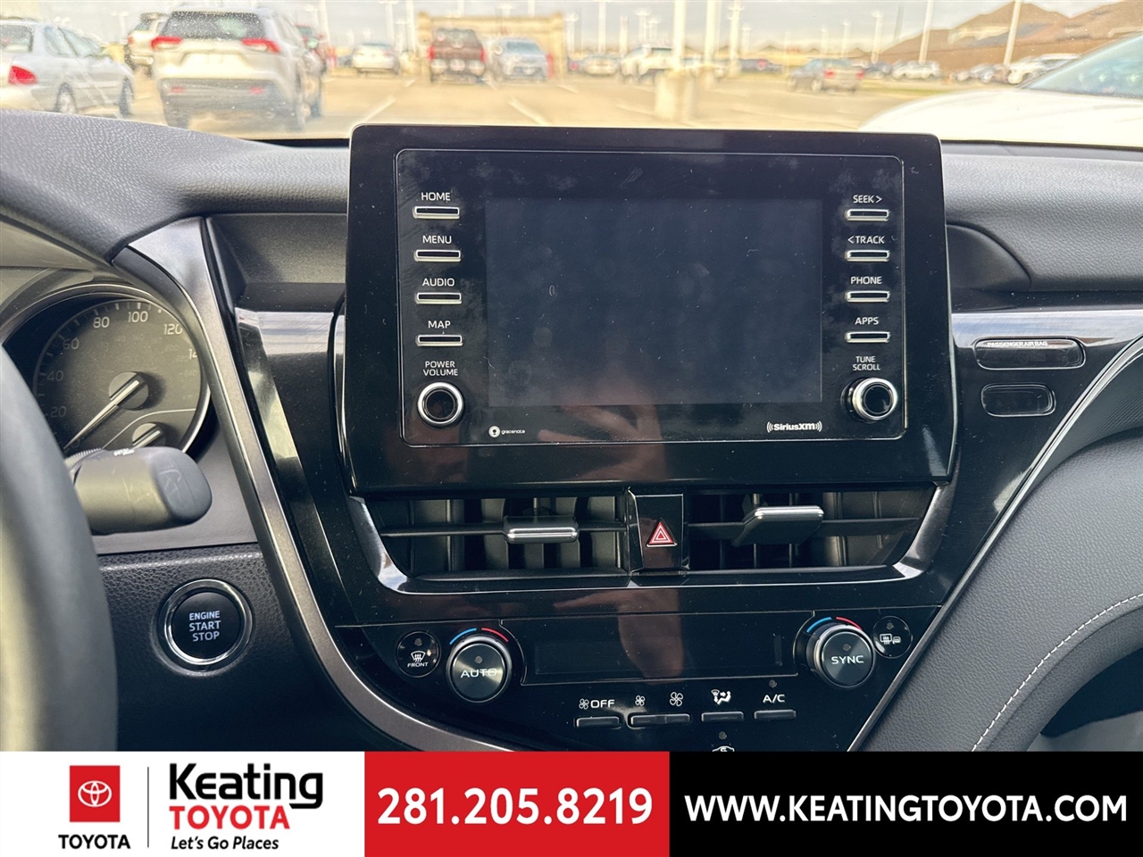 Toyota Camry SE Nightshade Edition 2024