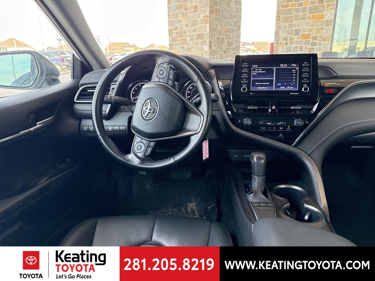 Toyota Camry SE 2024