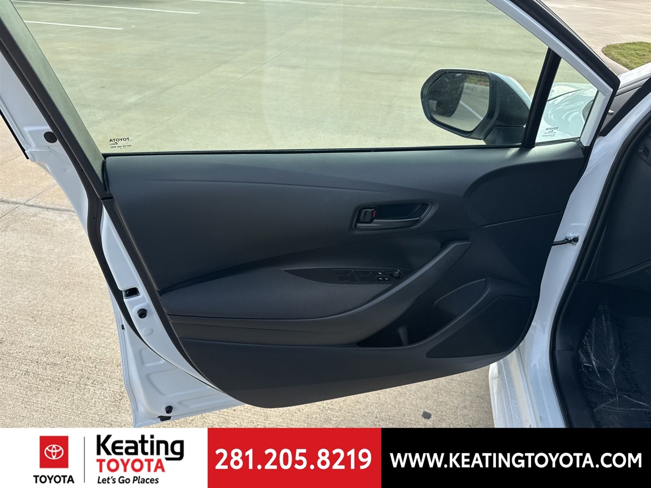 Toyota Corolla LE 2025