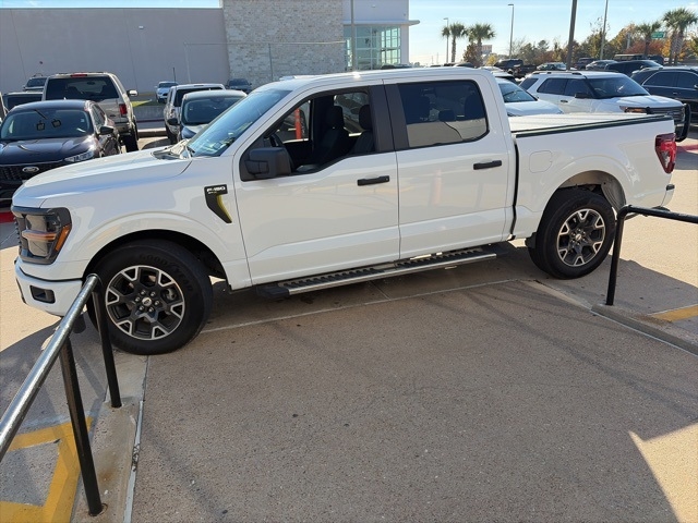 Ford F-150 STX SuperCrew 2WD 2024