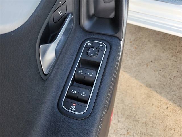 Mercedes-Benz CLA-Class CLA250 4MATIC 2023